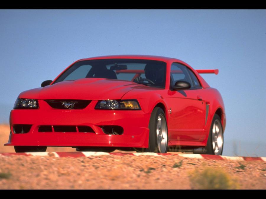 Ford Mustang SVT Cobra R 2000 года  (фото 100 из 128)